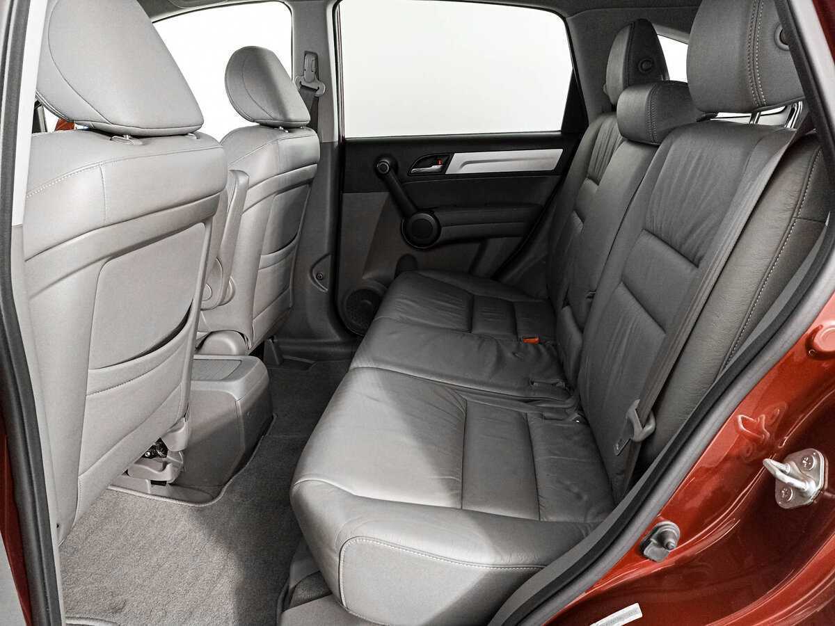 Honda CR-V с пробегом — 2011 год. Фото: #8