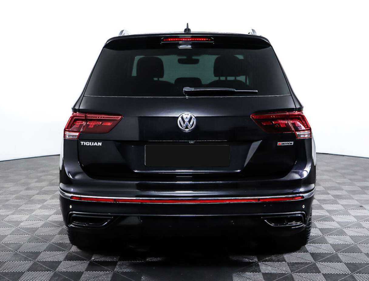 Volkswagen Tiguan с пробегом — 2018 год. Фото: #5