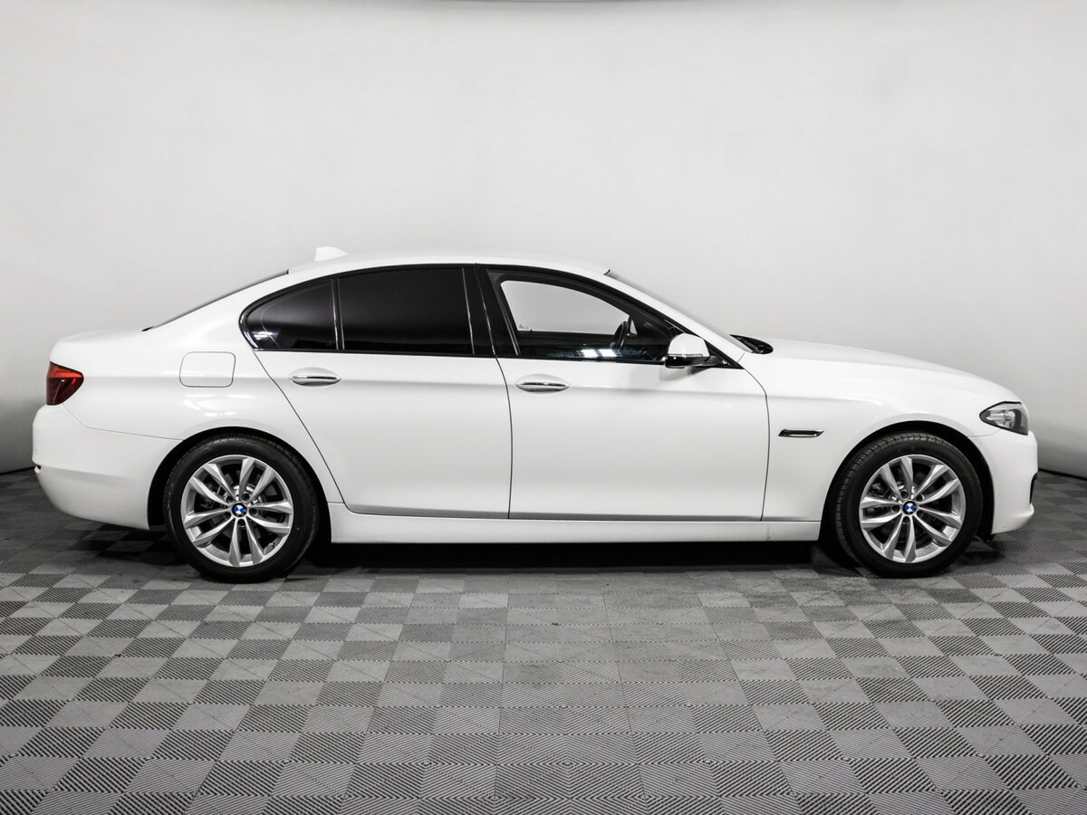 BMW 5 серии с пробегом — 2015 год. Фото: #3