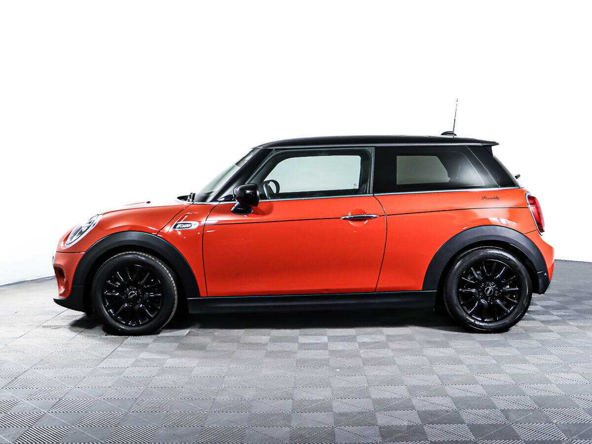 Mini Hatch с пробегом — 2021 год. Фото: #6