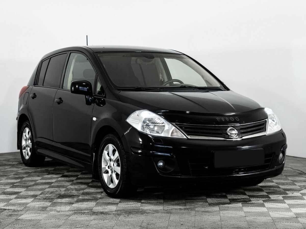 Nissan Tiida с пробегом — 2011 год. Фото: #2