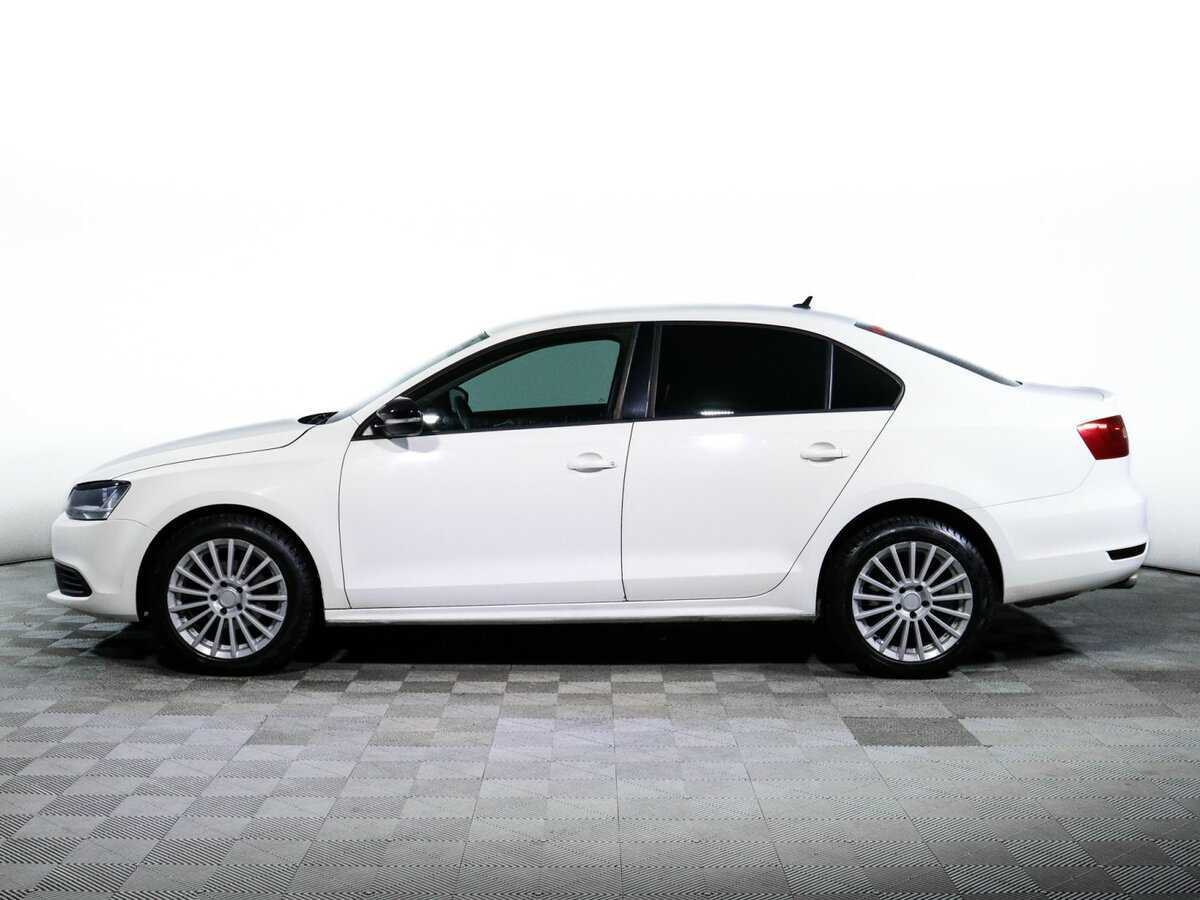 Volkswagen Jetta с пробегом — 2013 год. Фото: #4