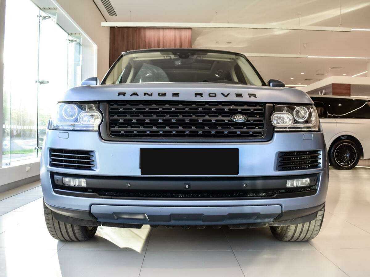 Land Rover Range Rover с пробегом — 2017 год. Фото: #1