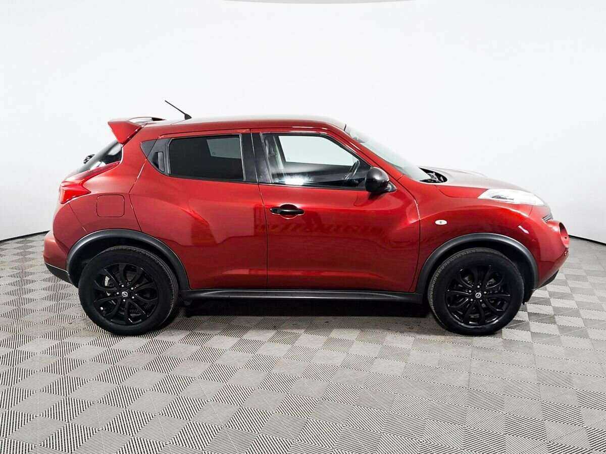 Nissan Juke с пробегом — 2011 год. Фото: #3