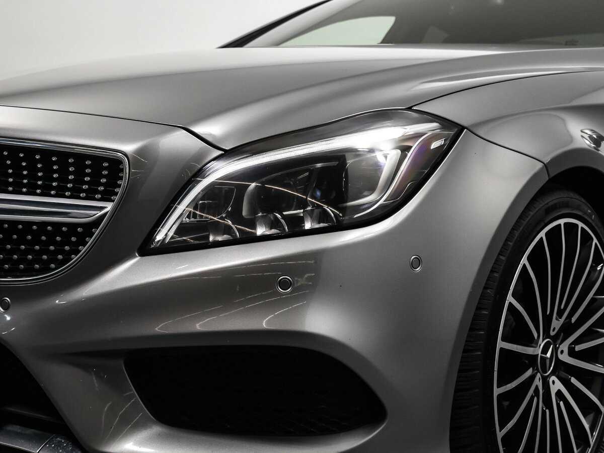 Mercedes-Benz CLS с пробегом — 2015 год. Фото: #12