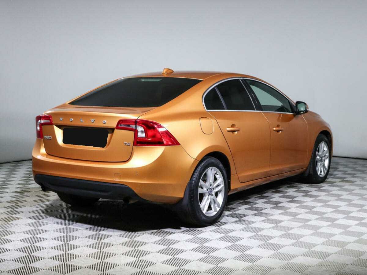 Volvo S60 с пробегом — 2011 год. Фото: #3
