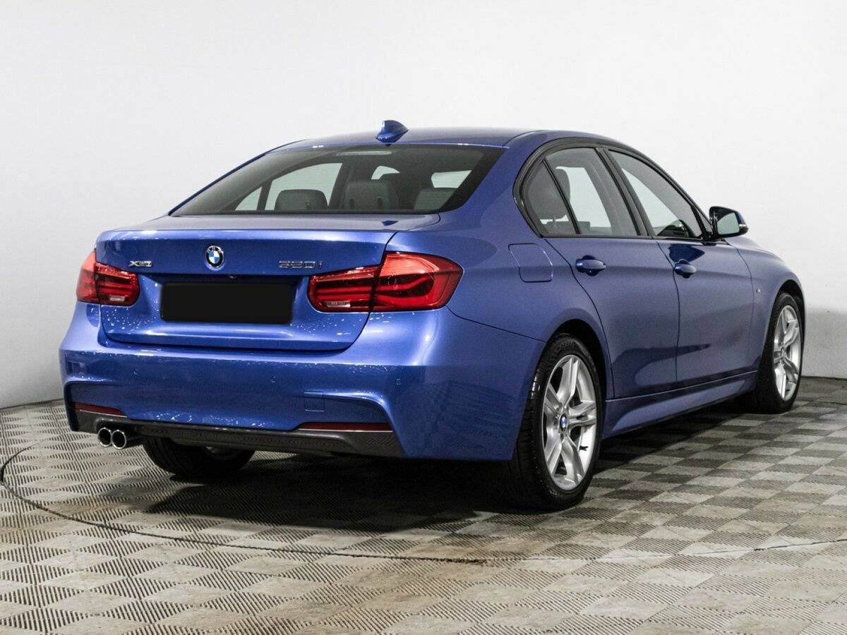 BMW 3 серии с пробегом — 2018 год. Фото: #4
