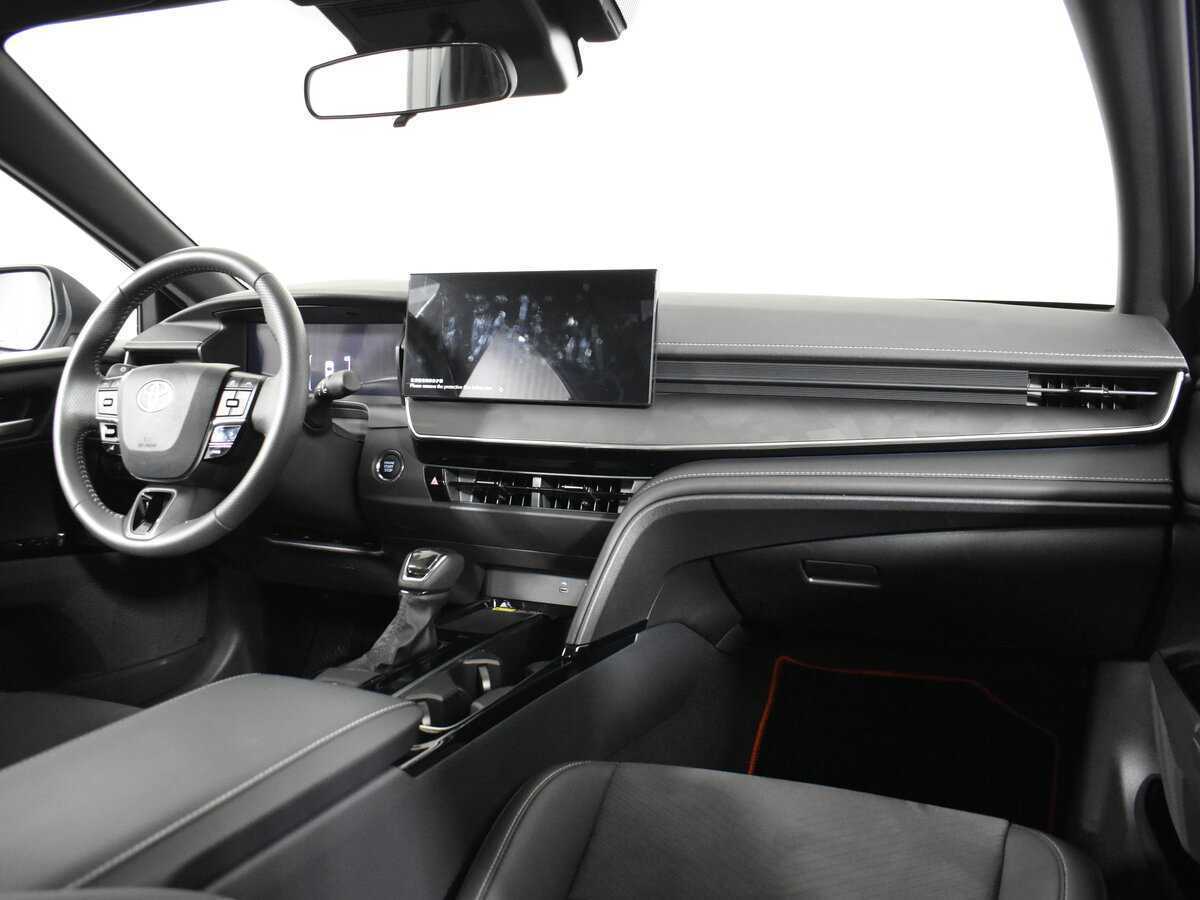 Toyota Camry с пробегом — 2024 год. Фото: #14