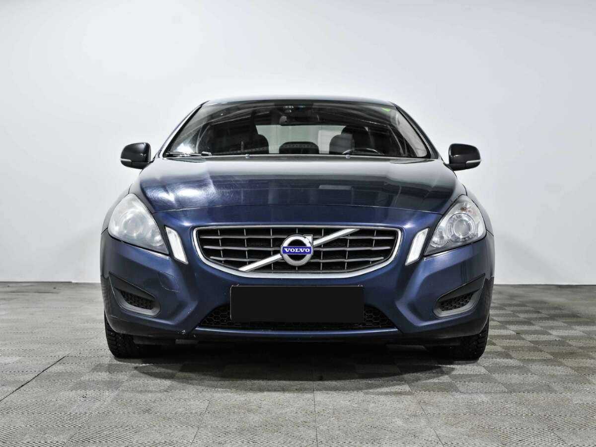 Volvo S60 с пробегом — 2011 год. Фото: #1