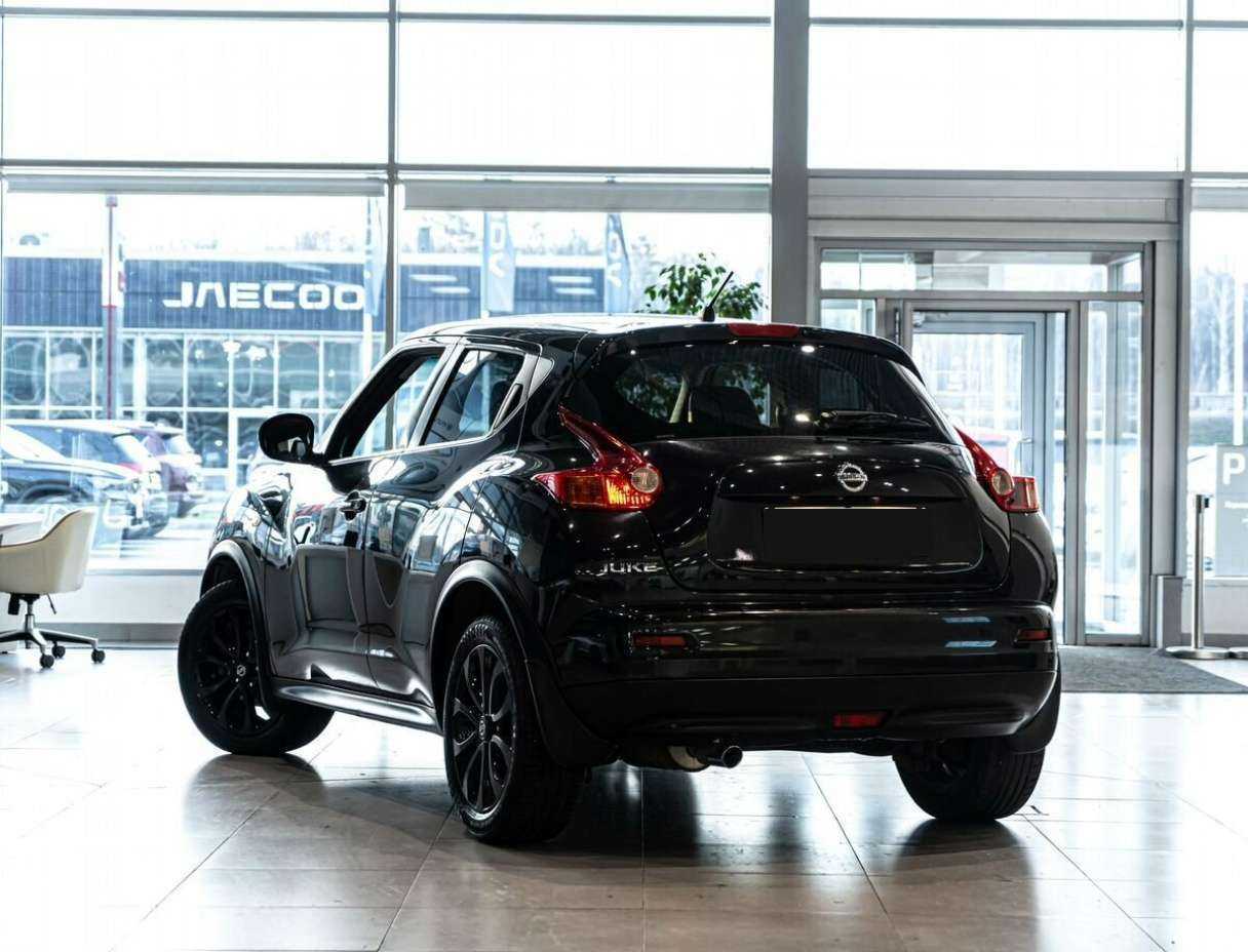 Nissan Juke с пробегом — 2011 год. Фото: #3