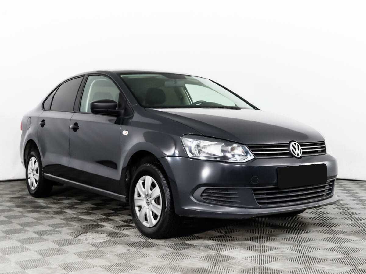 Volkswagen Polo с пробегом — 2011 год. Фото: #2