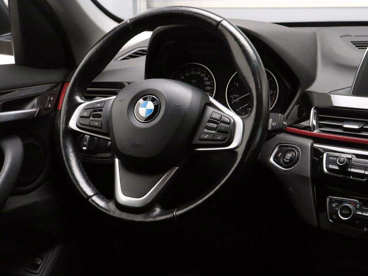 BMW X1 с пробегом — 2017 год. Фото: #11