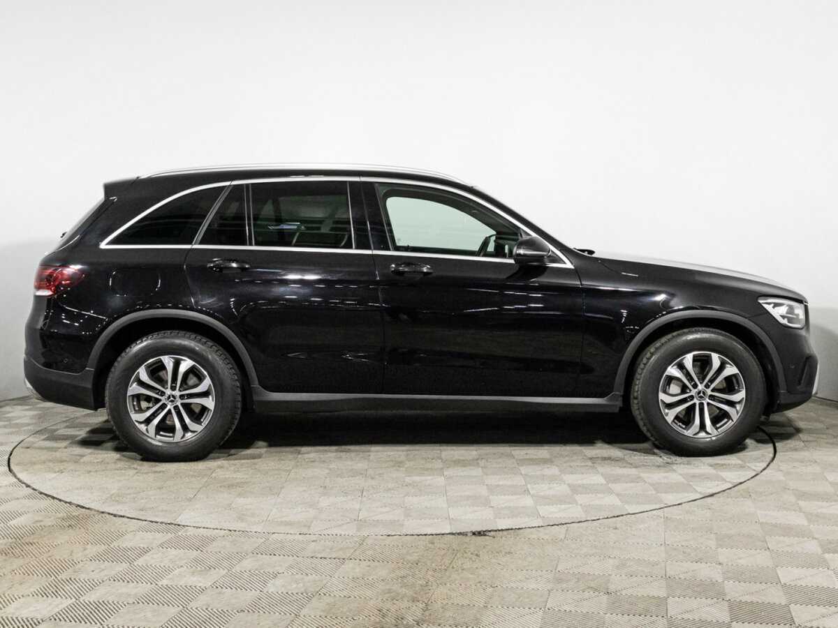 Mercedes-Benz GLC с пробегом — 2019 год. Фото: #3