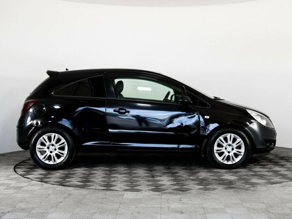 Opel Corsa с пробегом — 2007 год. Фото: #3