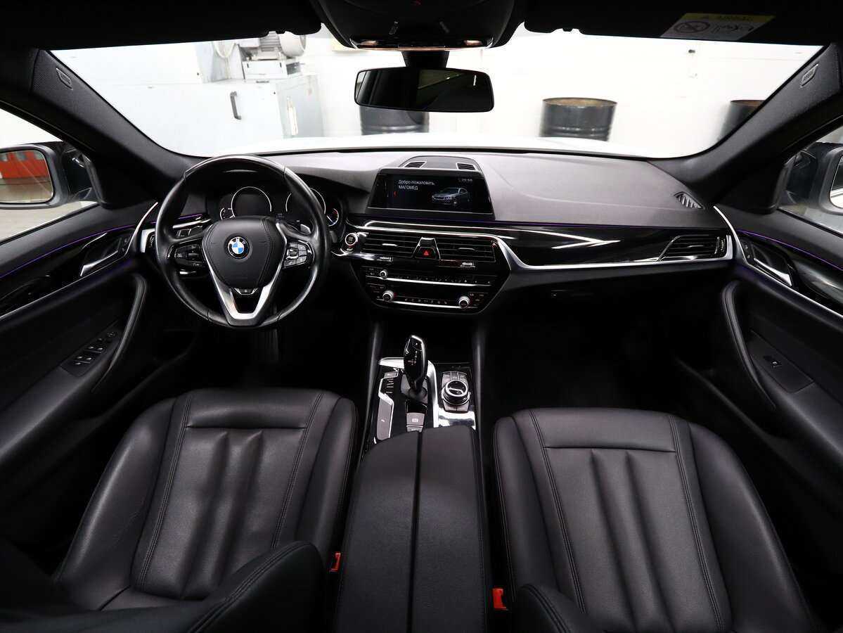 BMW 5 серии с пробегом — 2017 год. Фото: #9