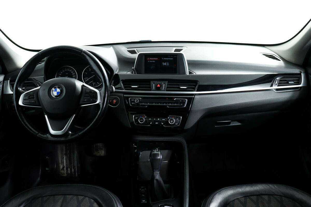 BMW X1 с пробегом — 2017 год. Фото: #10