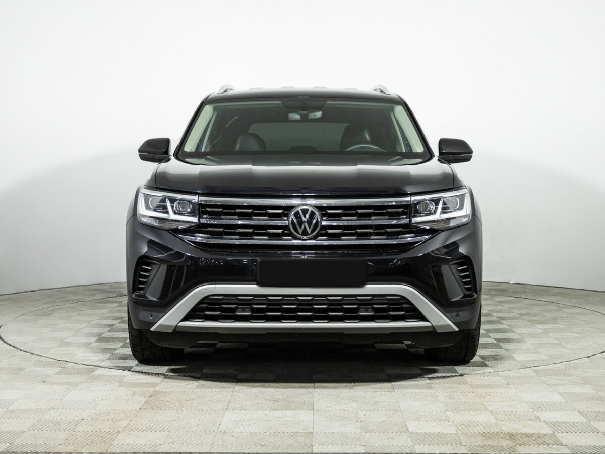 Volkswagen Teramont с пробегом — 2021 год. Фото: #1