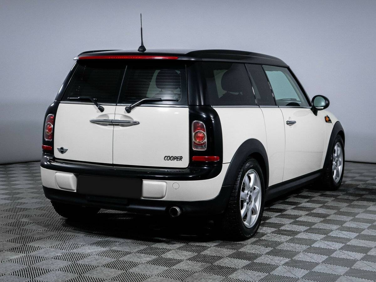 Mini Clubman с пробегом — 2012 год. Фото: #3