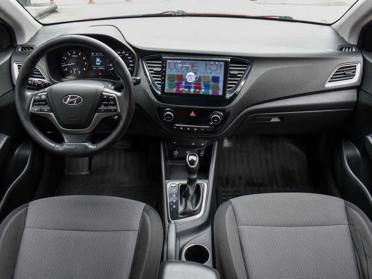 Hyundai Solaris с пробегом — 2019 год. Фото: #14