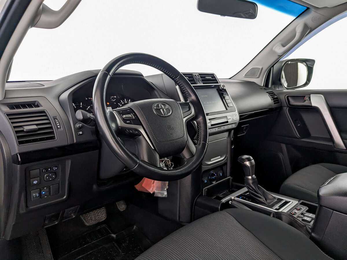 Toyota Land Cruiser Prado с пробегом — 2019 год. Фото: #13