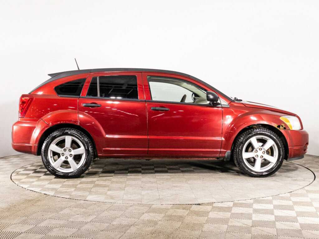 Dodge Caliber с пробегом — 2008 год. Фото: #3