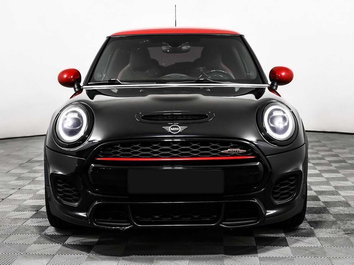 Mini Hatch с пробегом — 2018 год. Фото: #1