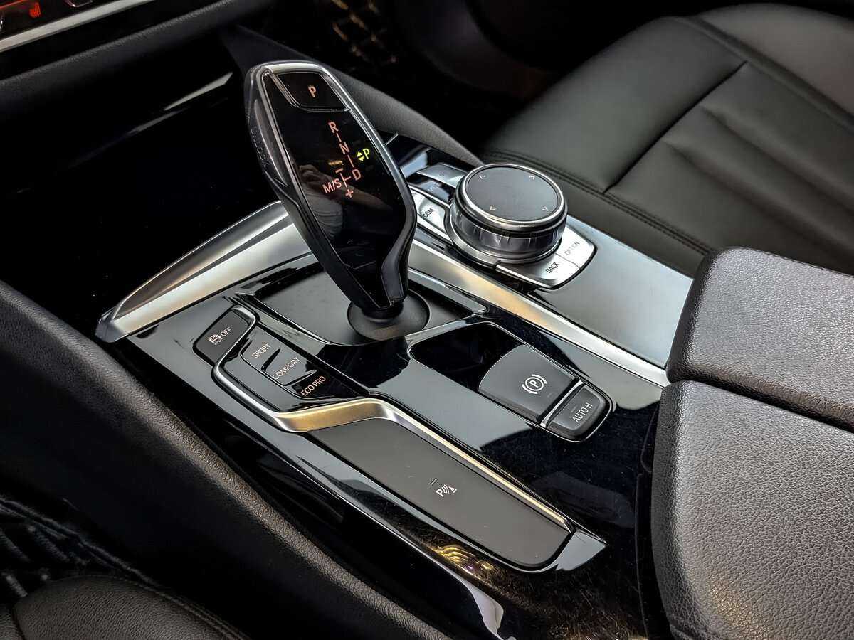 BMW 5 серии с пробегом — 2017 год. Фото: #21