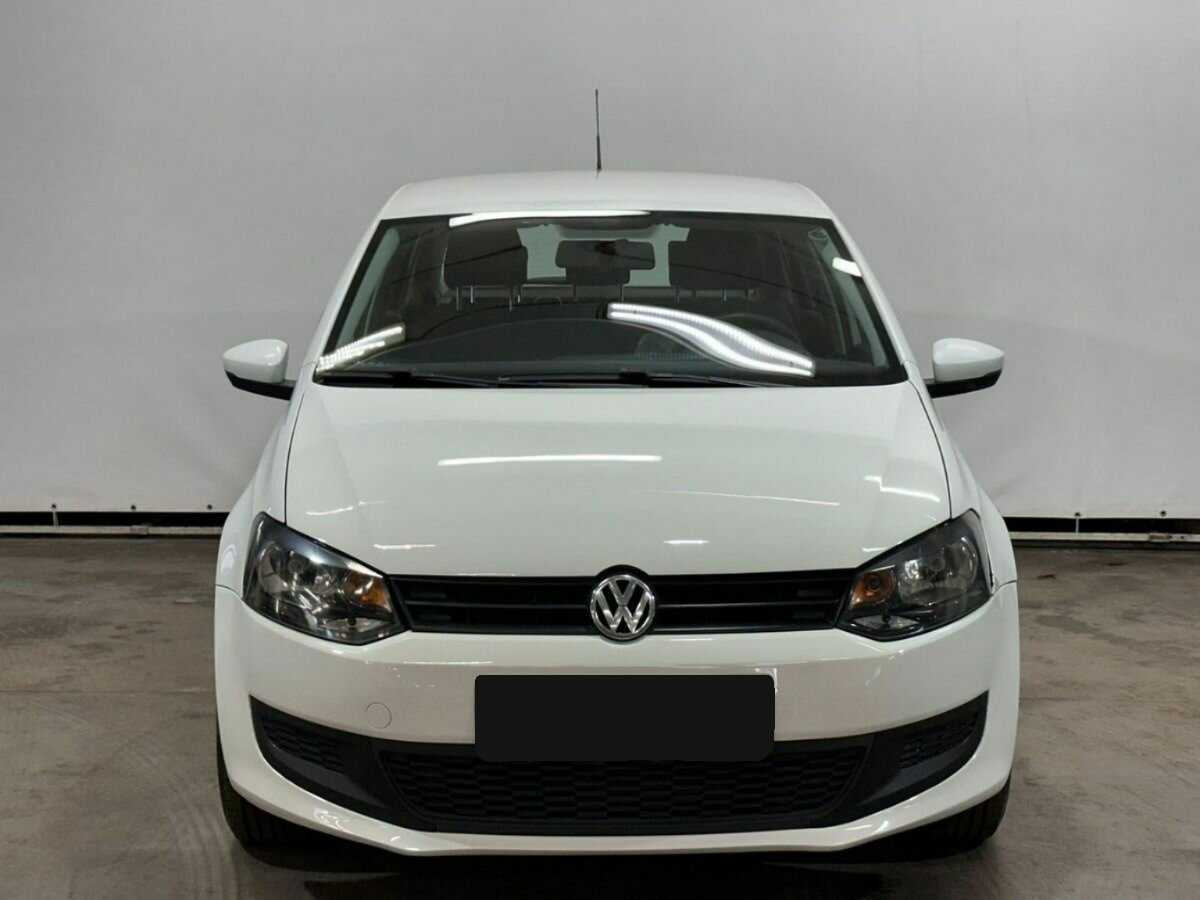 Volkswagen Polo с пробегом — 2011 год. Фото: #1