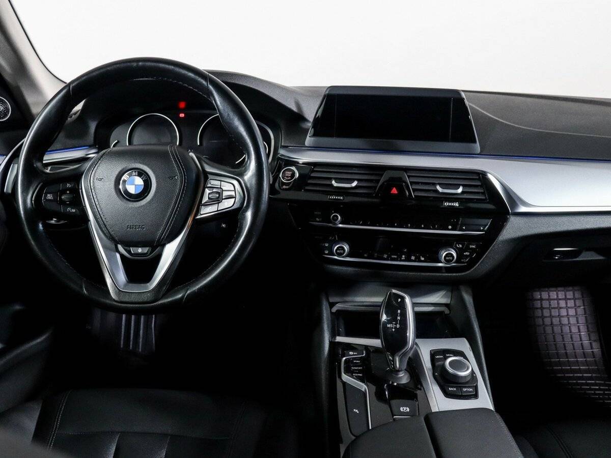 BMW 5 серии с пробегом — 2018 год. Фото: #6