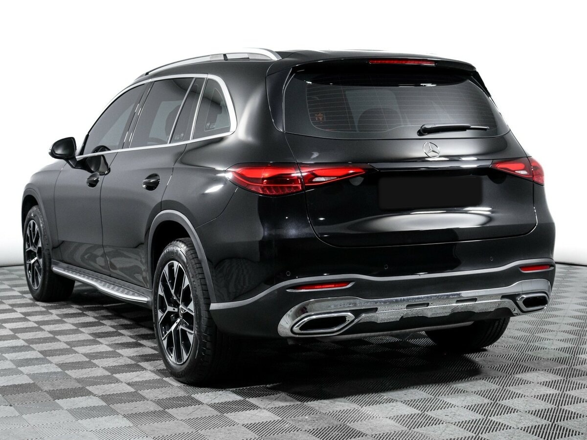 Mercedes-Benz GLC с пробегом — 2023 год. Фото: #6