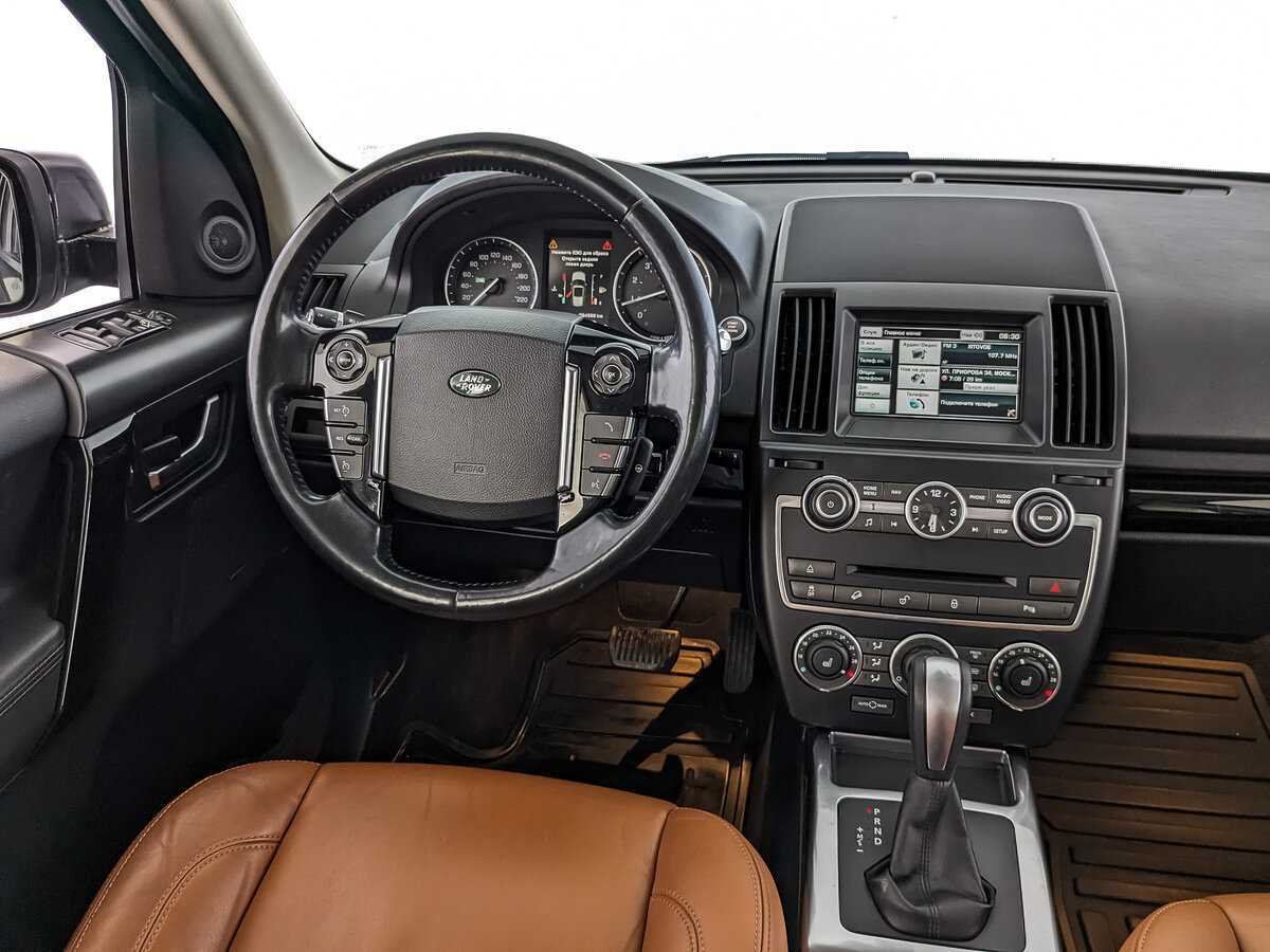 Land Rover Freelander с пробегом — 2014 год. Фото: #16