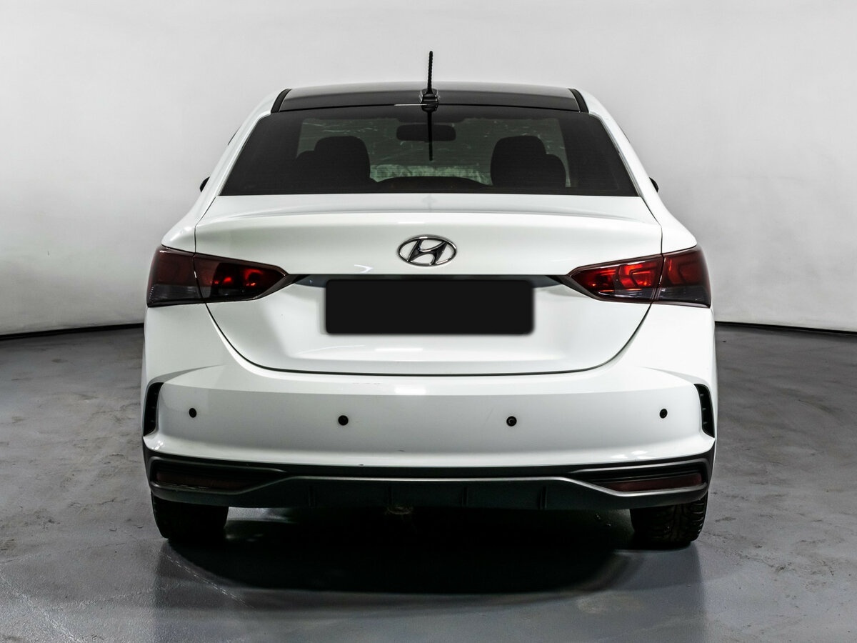 Hyundai Solaris с пробегом — 2020 год. Фото: #5