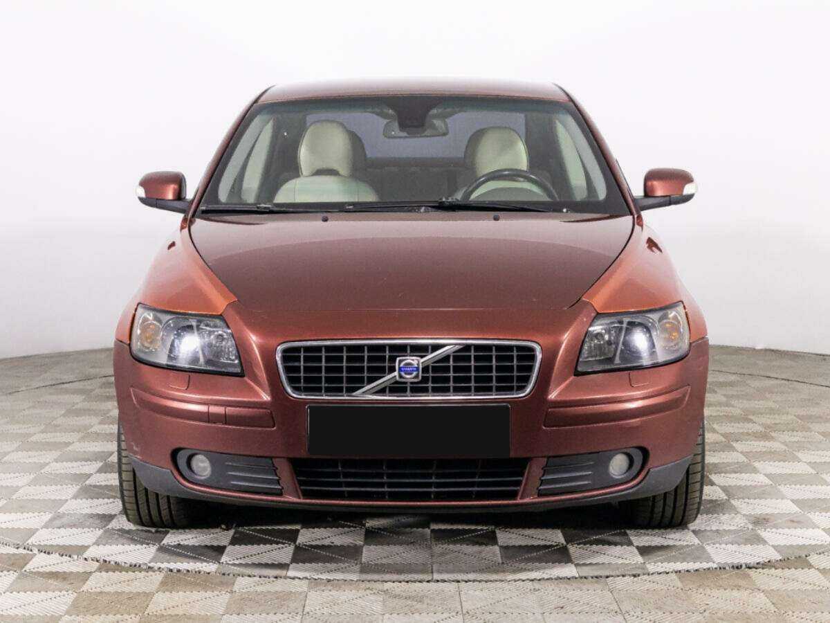 Volvo S40 с пробегом — 2007 год. Фото: #1