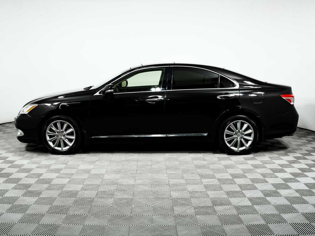 Lexus ES с пробегом — 2012 год. Фото: #7