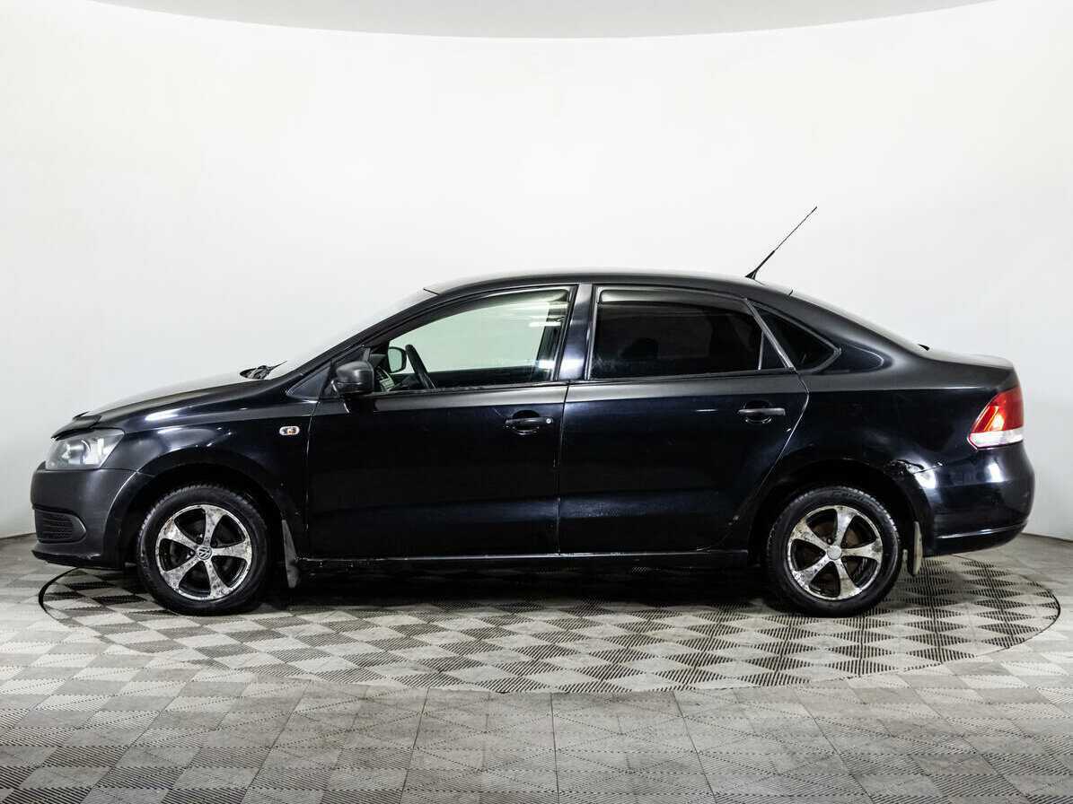 Volkswagen Polo с пробегом — 2011 год. Фото: #7