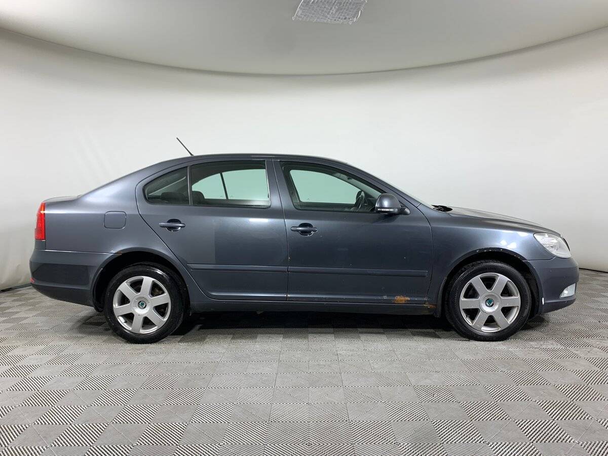 Skoda Octavia с пробегом — 2011 год. Фото: #3