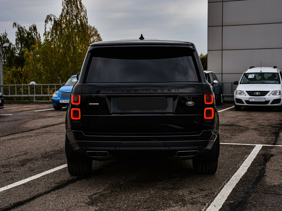 Land Rover Range Rover с пробегом — 2019 год. Фото: #6