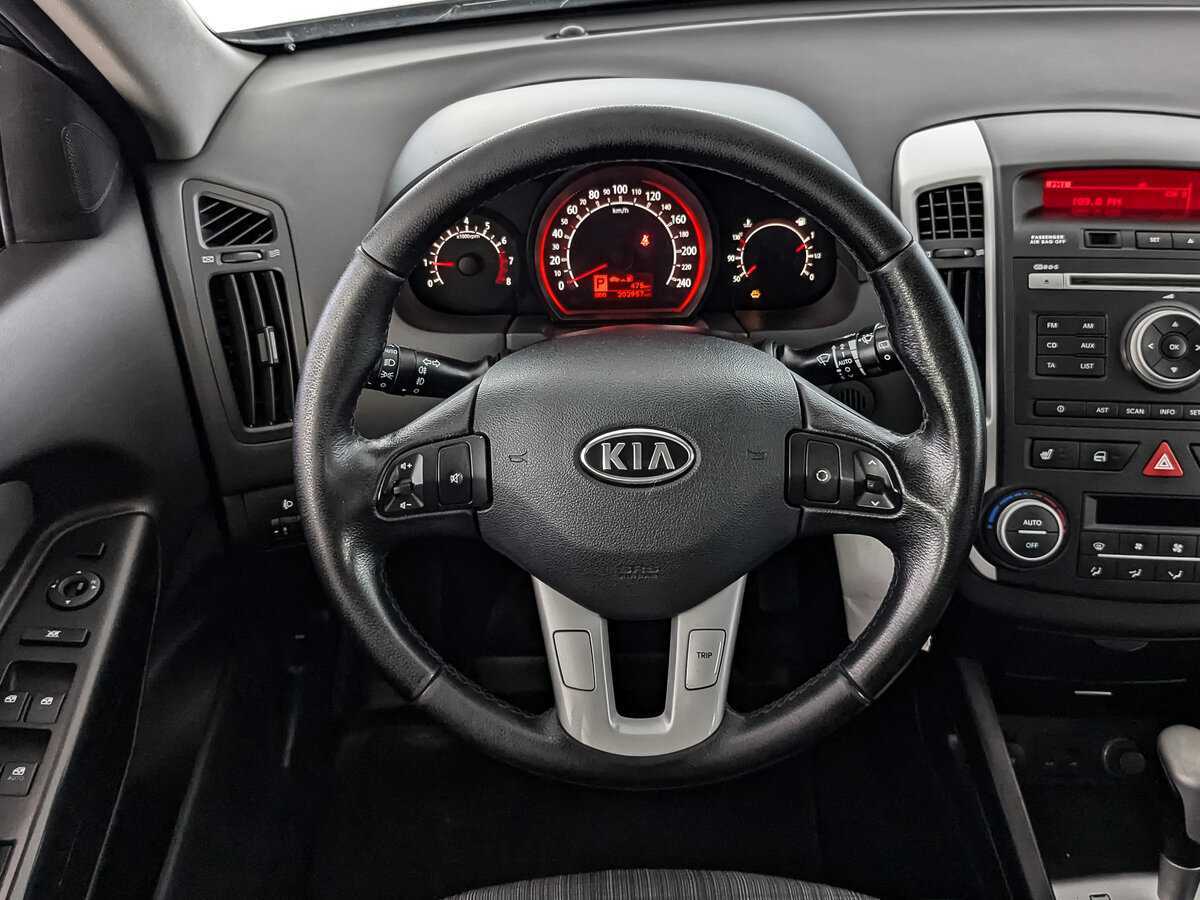 Kia Ceed с пробегом — 2011 год. Фото: #17