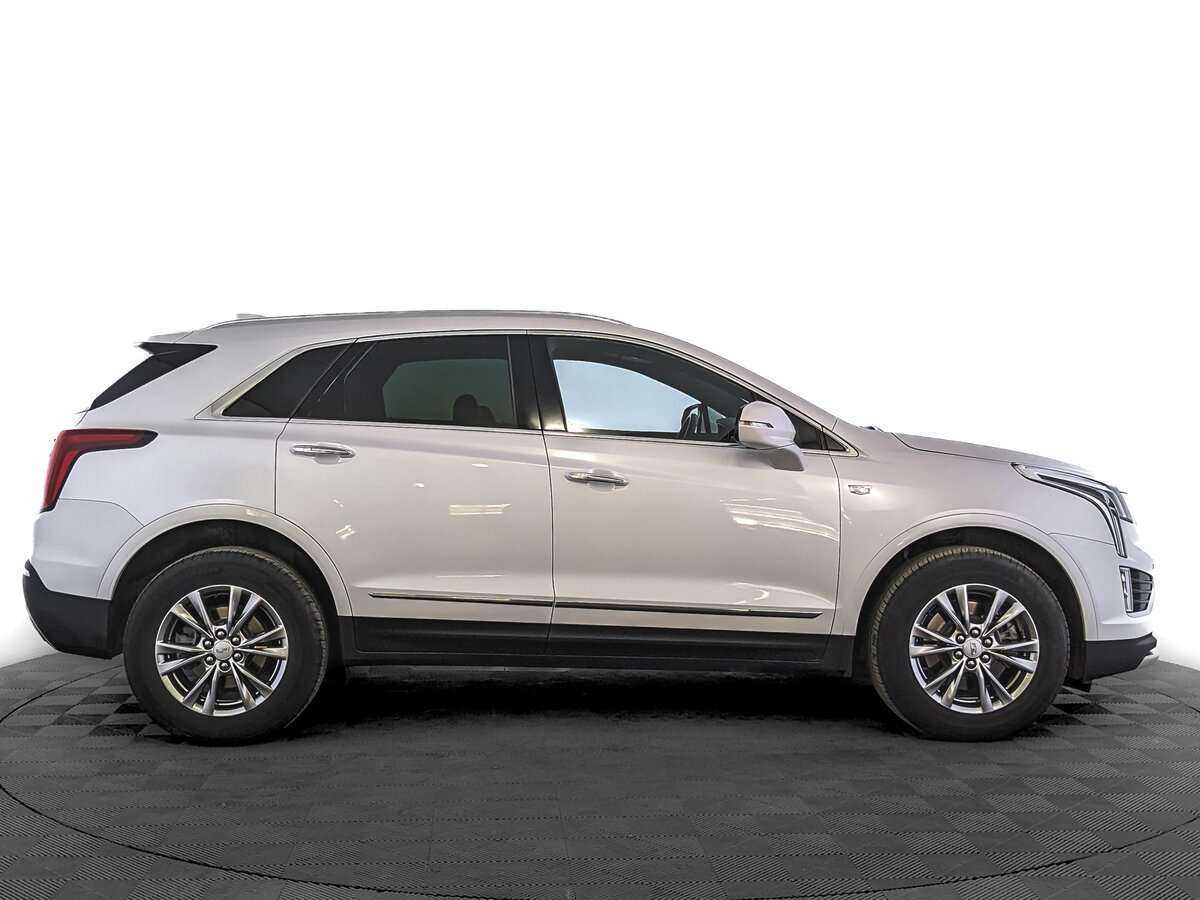 Cadillac XT5 с пробегом — 2021 год. Фото: #3