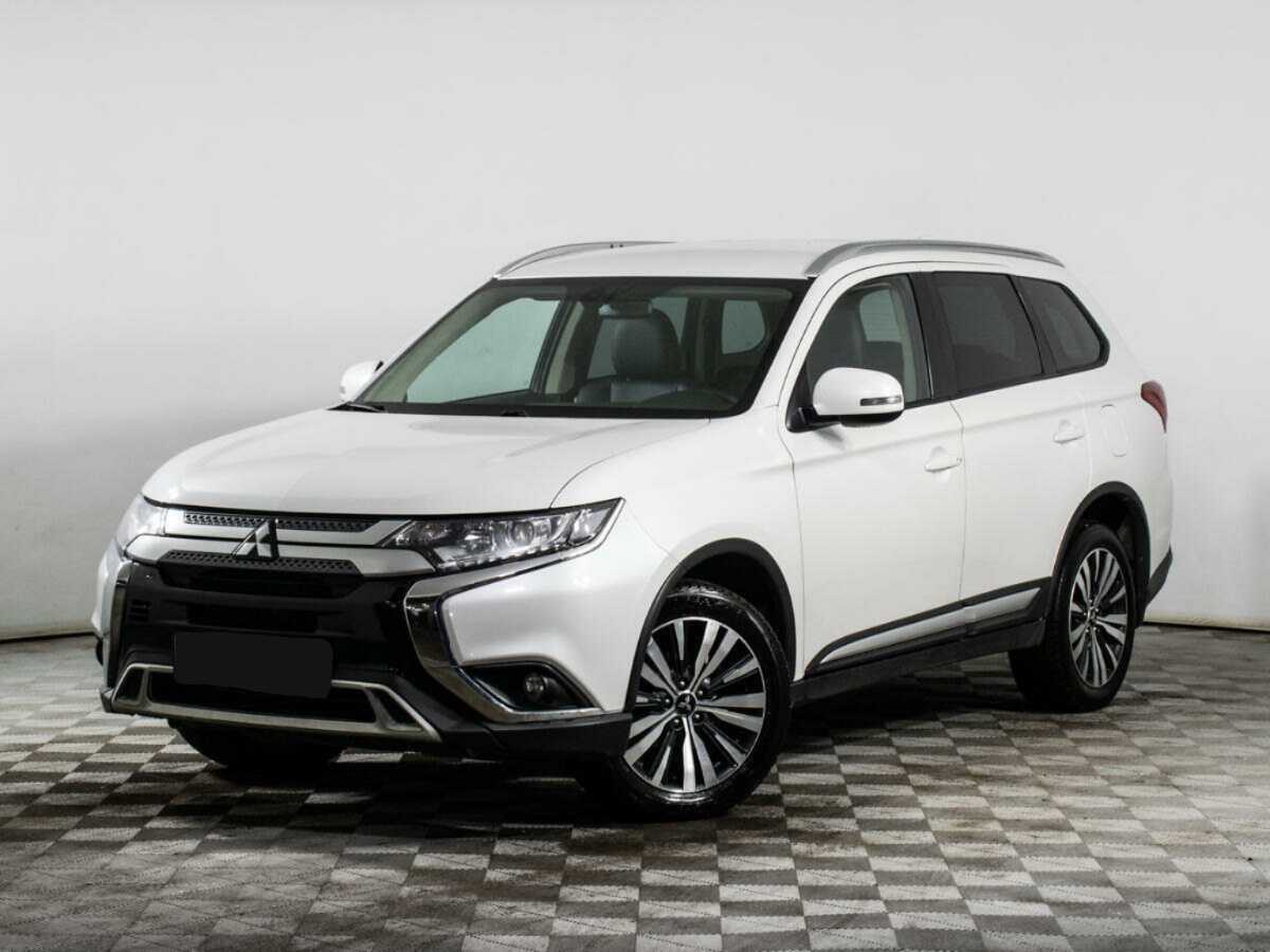 Mitsubishi Outlander с пробегом — 2020 год. Посмотреть фото
