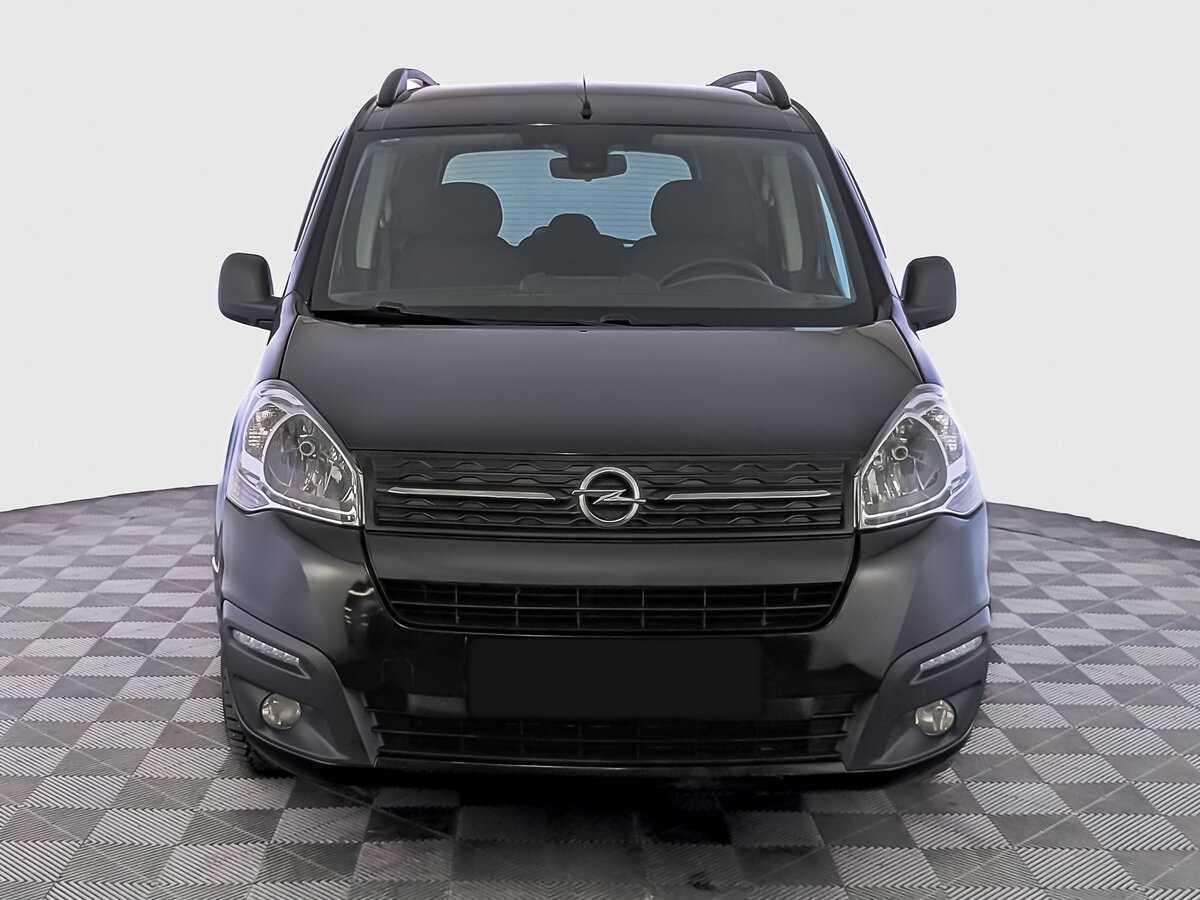 Opel Combo с пробегом — 2021 год. Фото: #1
