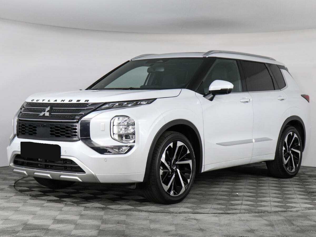 Mitsubishi Outlander с пробегом — 2023 год. Посмотреть фото