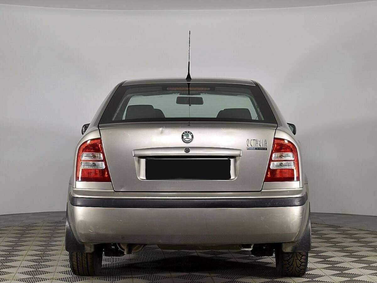 Skoda Octavia с пробегом — 2007 год. Фото: #3