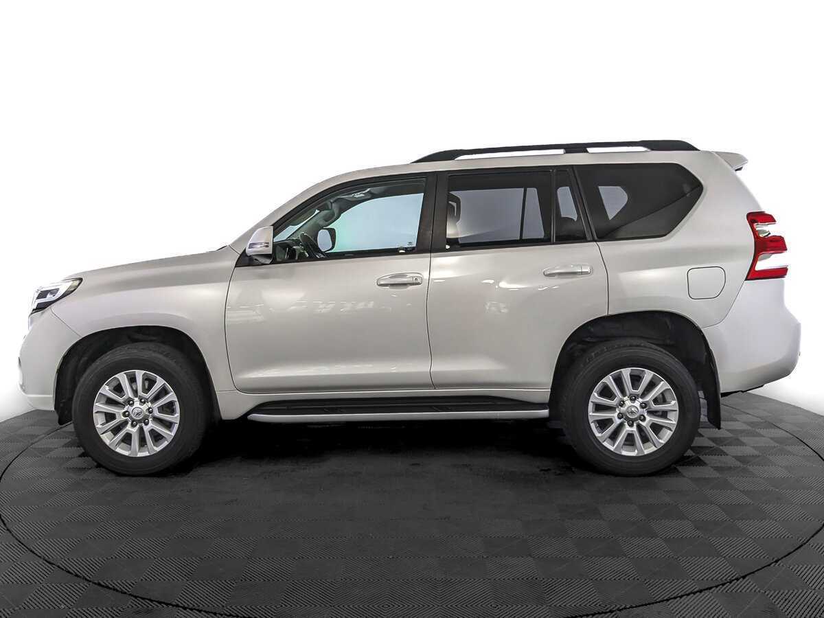 Toyota Land Cruiser Prado с пробегом — 2017 год. Фото: #7