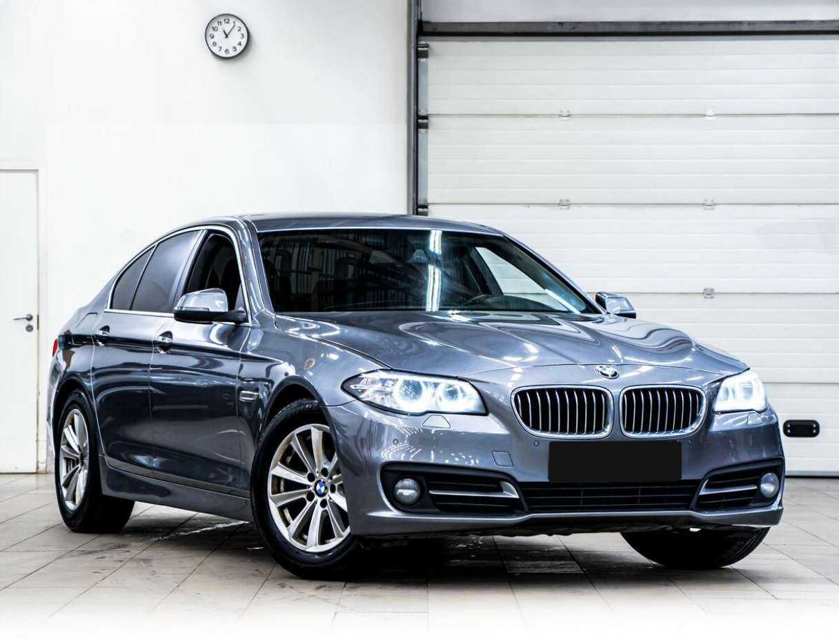 BMW 5 серии с пробегом — 2014 год. Фото: #1