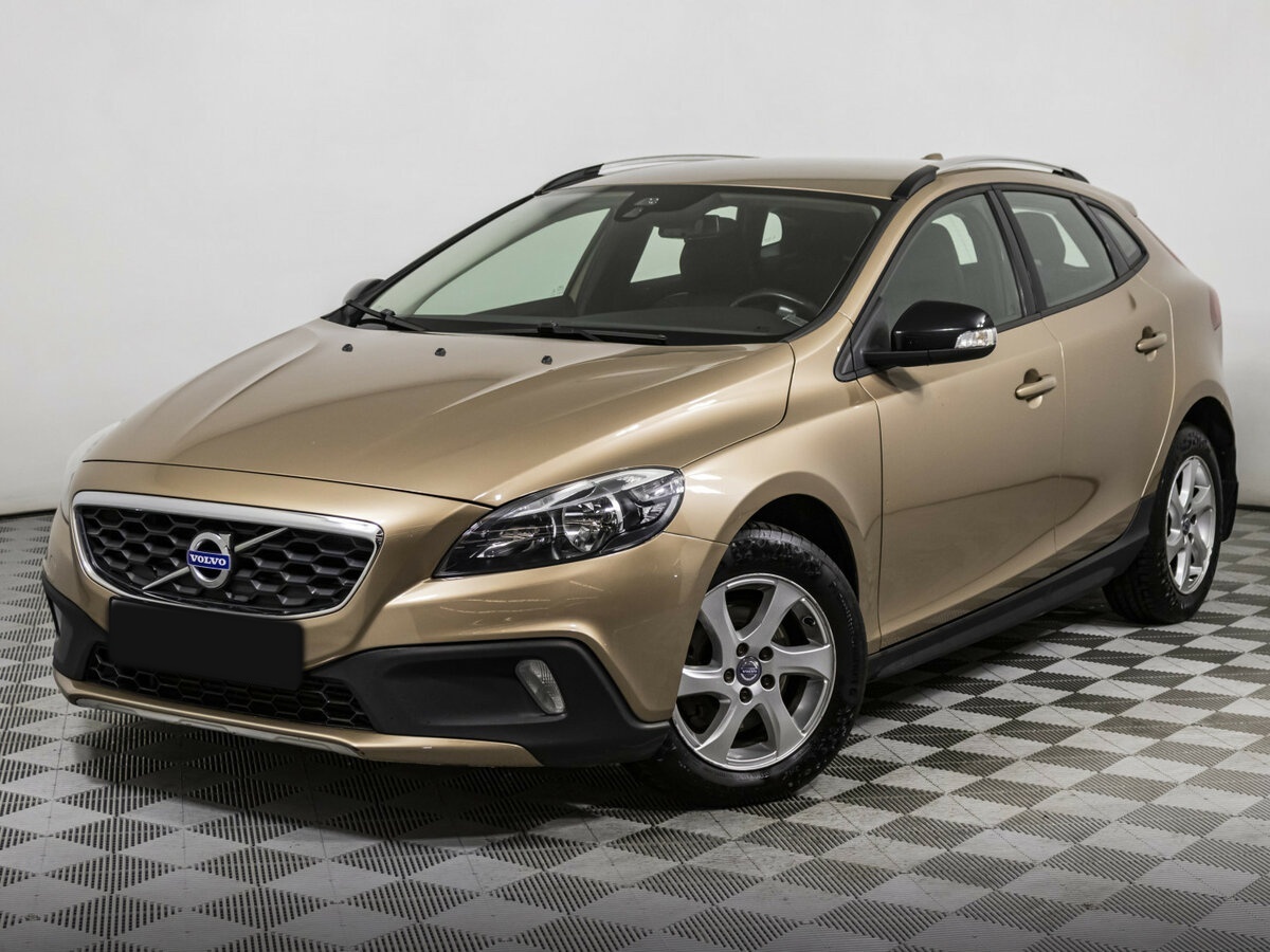 Volvo V40 Cross Country с пробегом — 2013 год. Посмотреть фото