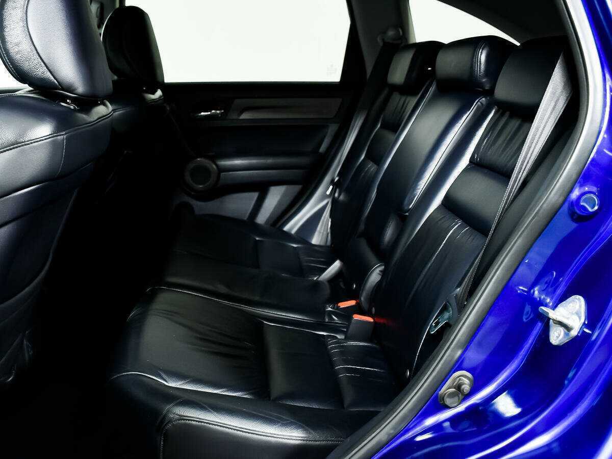 Honda CR-V с пробегом — 2010 год. Фото: #11