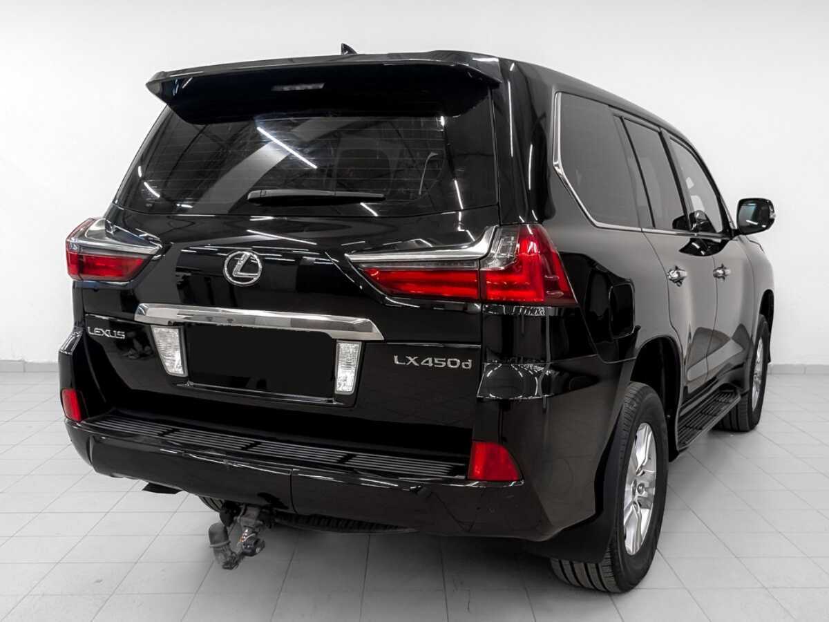 Lexus LX с пробегом — 2017 год. Фото: #4