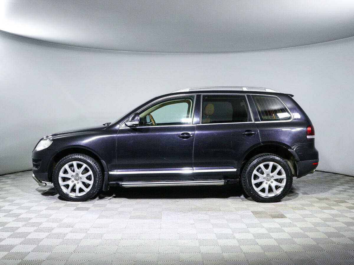 Volkswagen Touareg с пробегом — 2008 год. Фото: #7