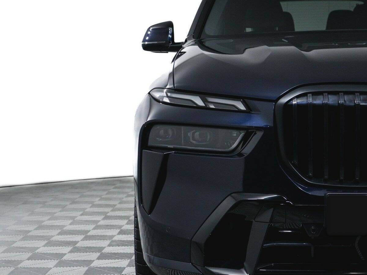 BMW X7 с пробегом — 2023 год. Фото: #16